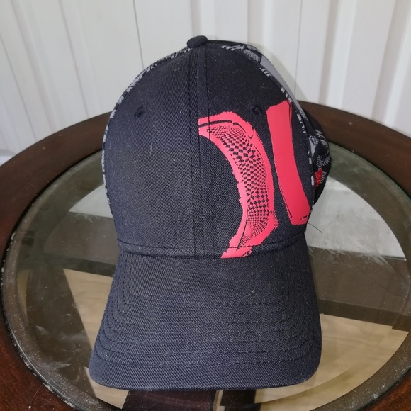Hurley Black And Red Hat 